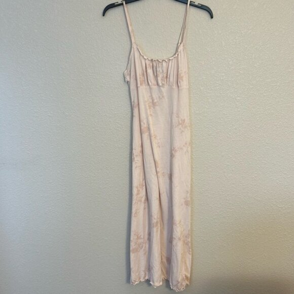 Women’s pink nightgown size small. - Picture 1 of 7